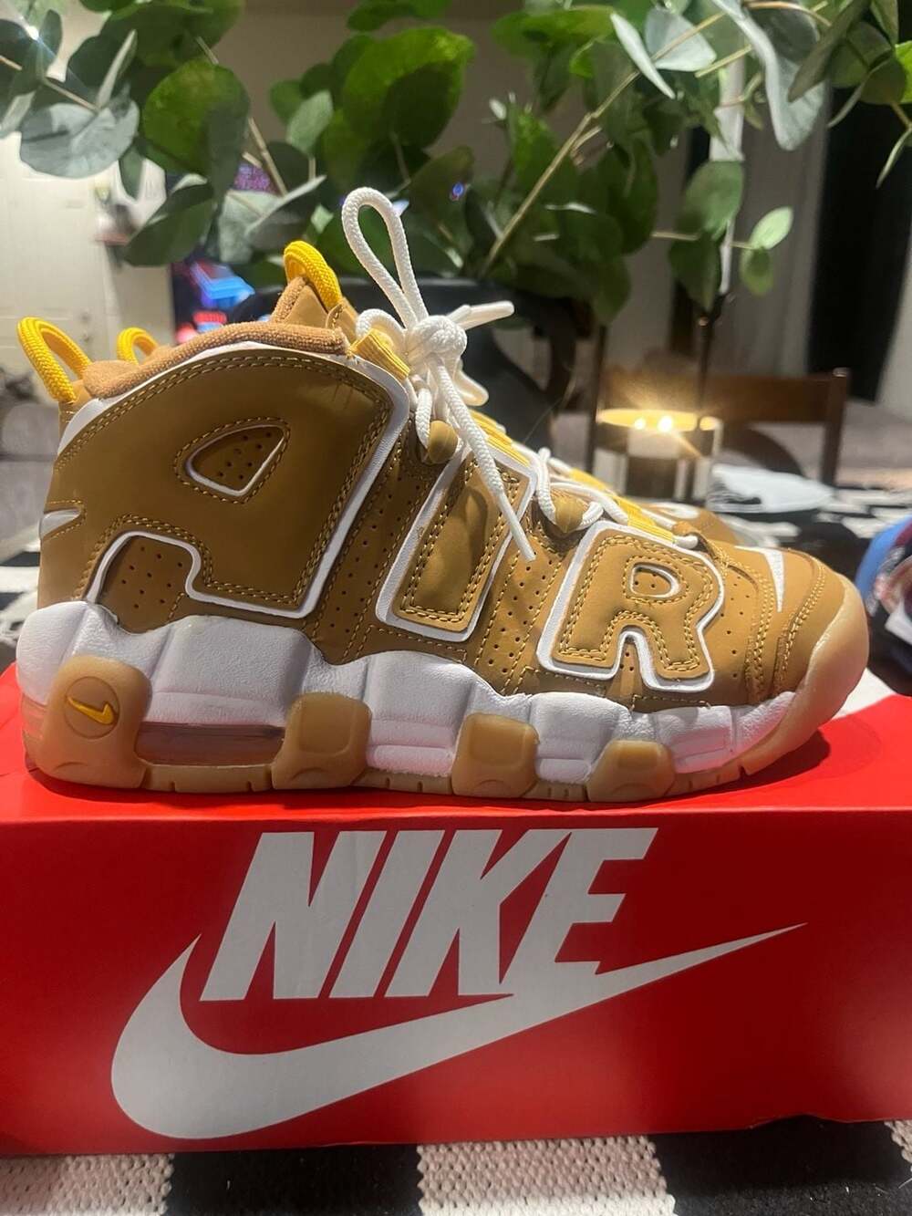 Nike Air More Uptempo GS Wheat Pollen DQ4713-700 Size 6Y / Women's Size 7.5